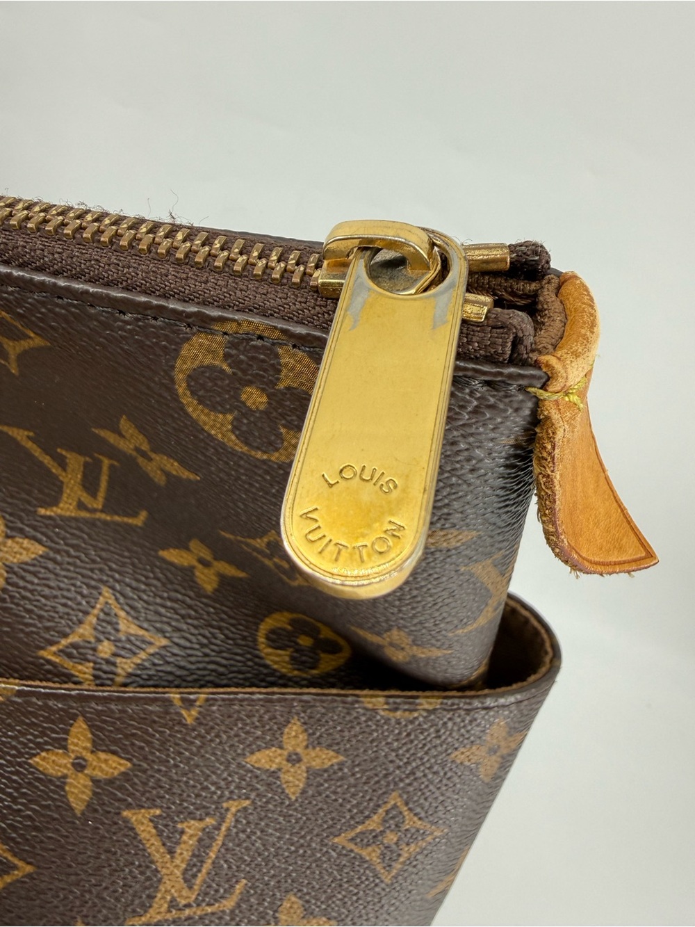 Louis Vuitton Totally Monogram Canvas Shoulder Tote - Picture 10 of 13